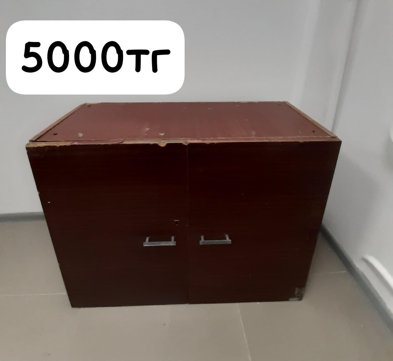 Продам тумбочки  ,универсальные,  отличного качества