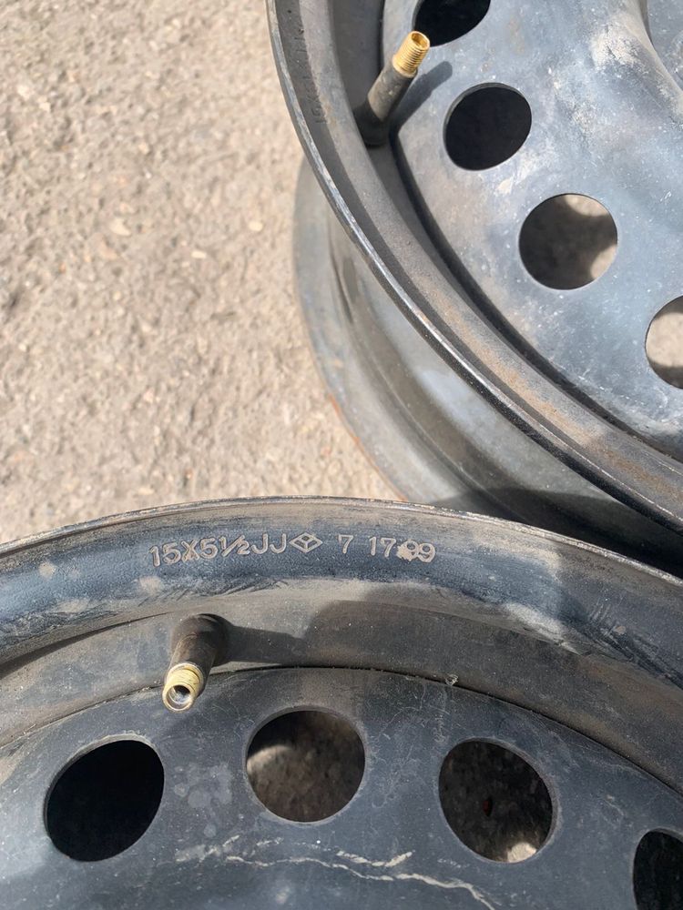 Продам комплект дисков
