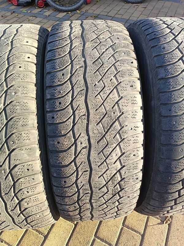 Шины 265/65 R17 - "Viatti Bosco Nordico" (Россия), зимние.