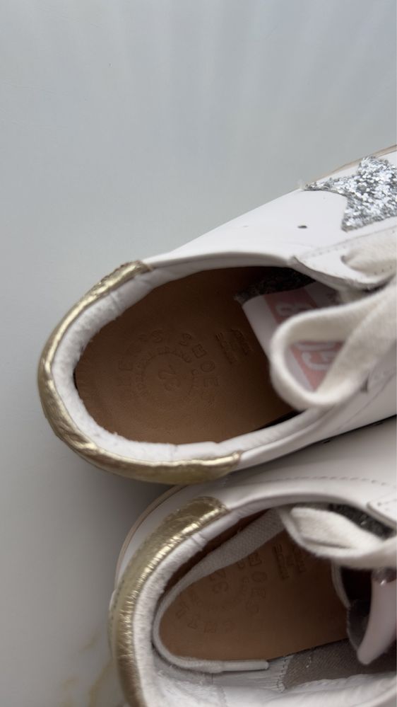 Кеды на девочку Golden Goose