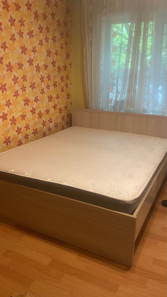 Продам кровать в хорошем состоянии
