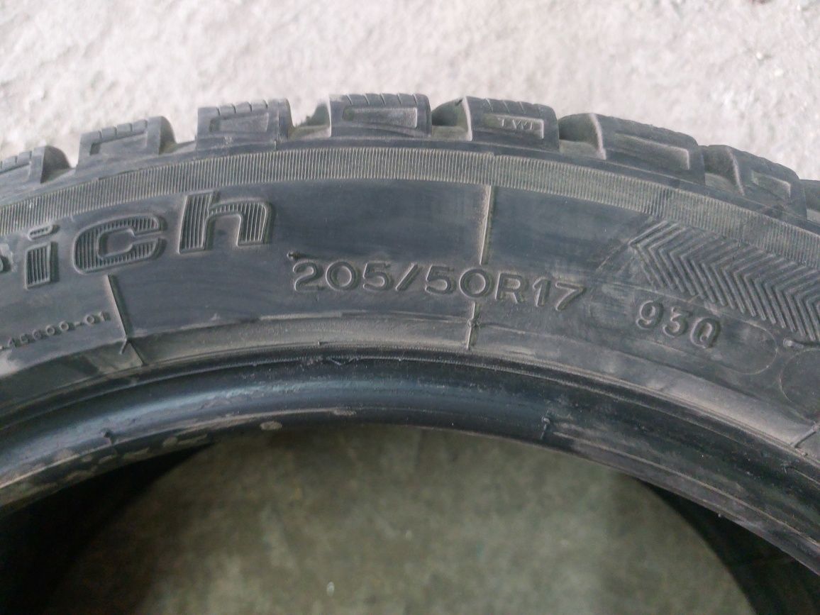 Зимняя резина Bf Goodrich 205 50 r17