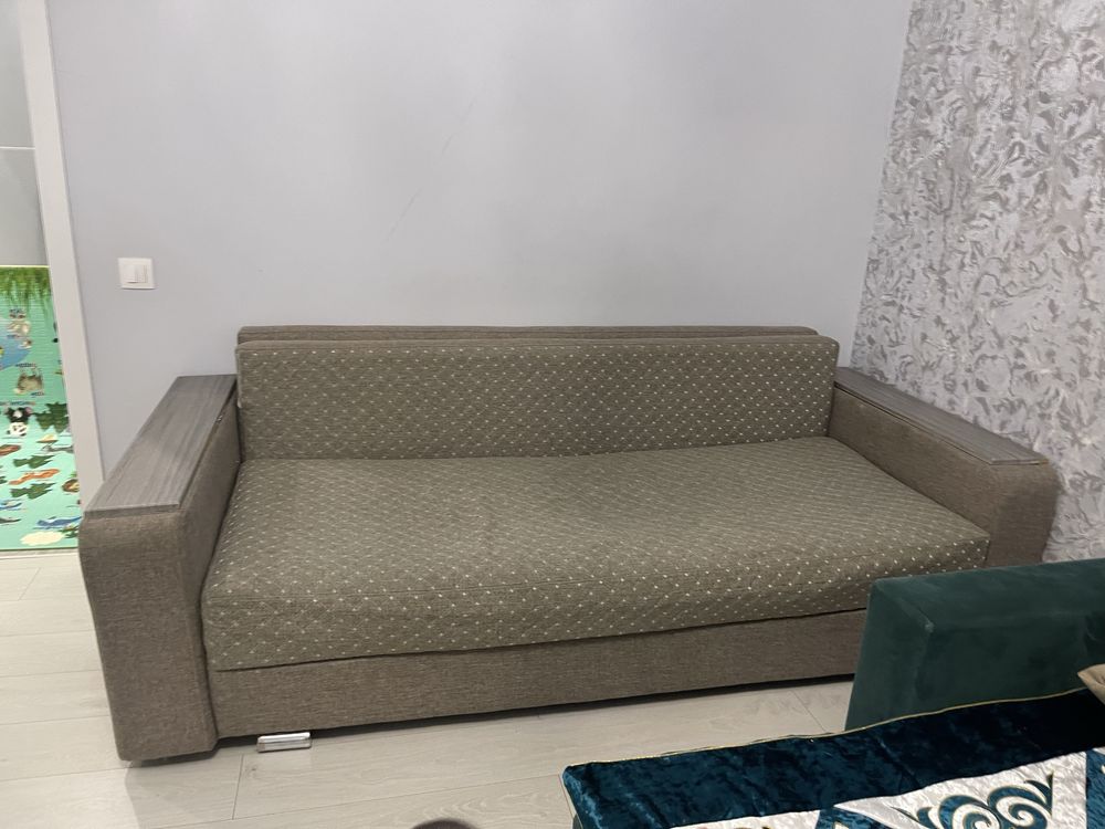 Продам диван раскладной