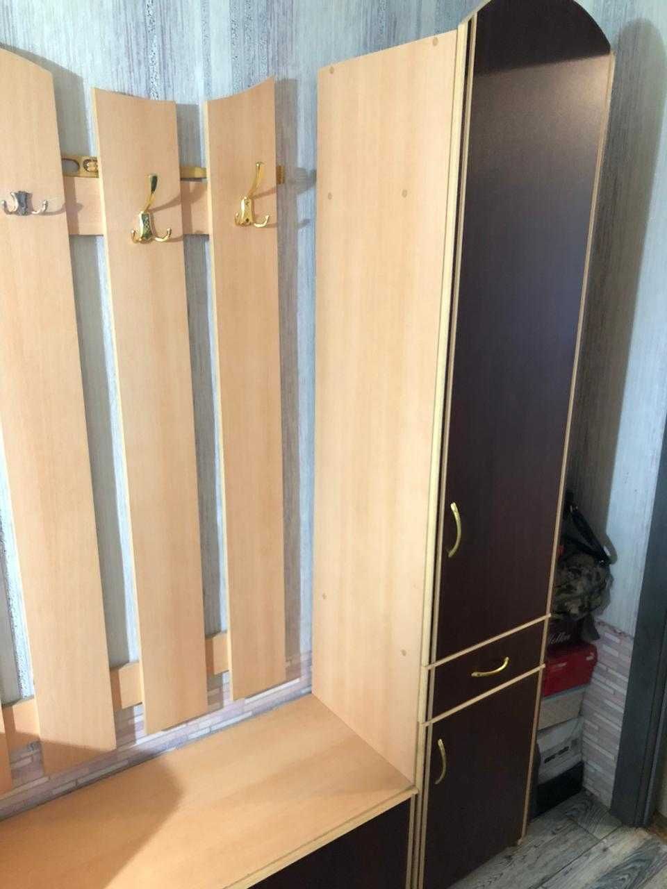 Продам прихожуюв хорошем состоянии