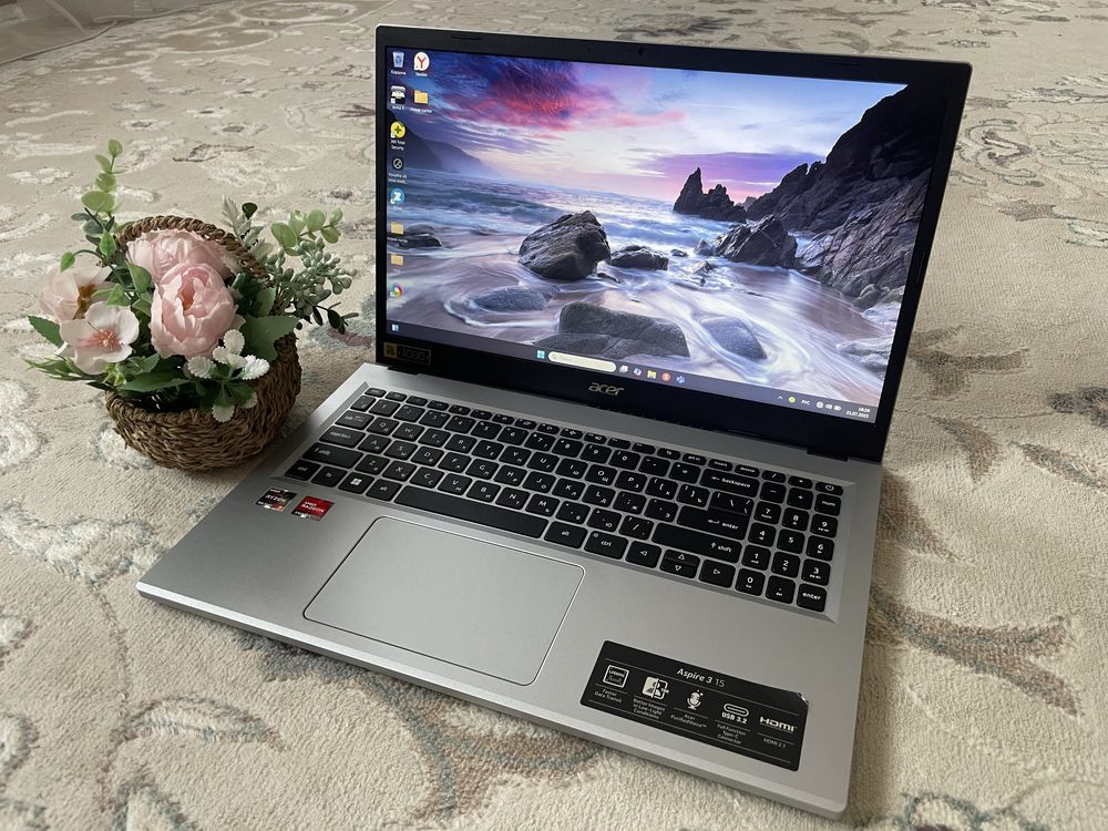 Почти новый ноут Acer Ryzen 3-7 поколение Быстрый шустрый