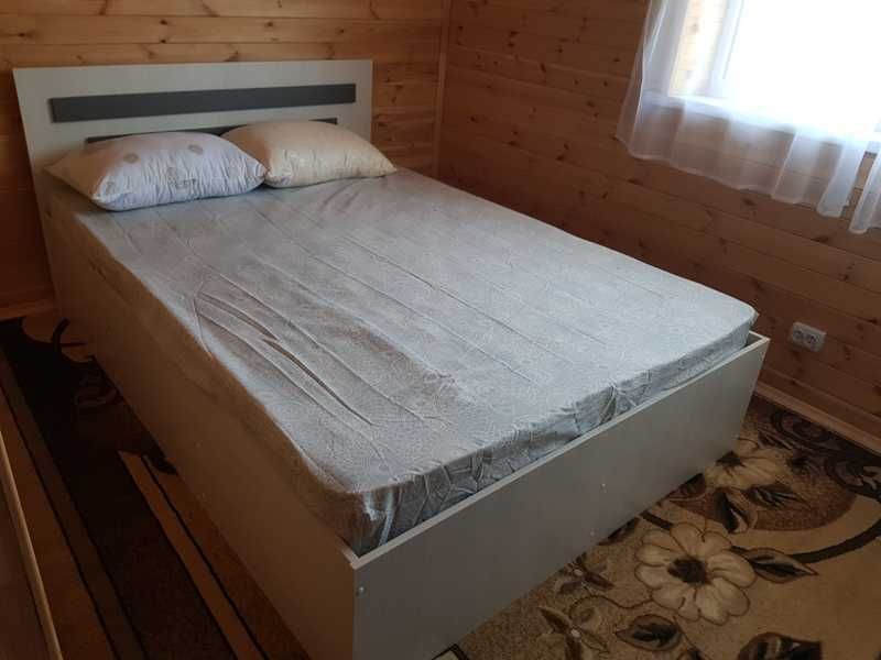 Продам дом, коттедж, гостиницу, на Бухтарме в Голубом заливе