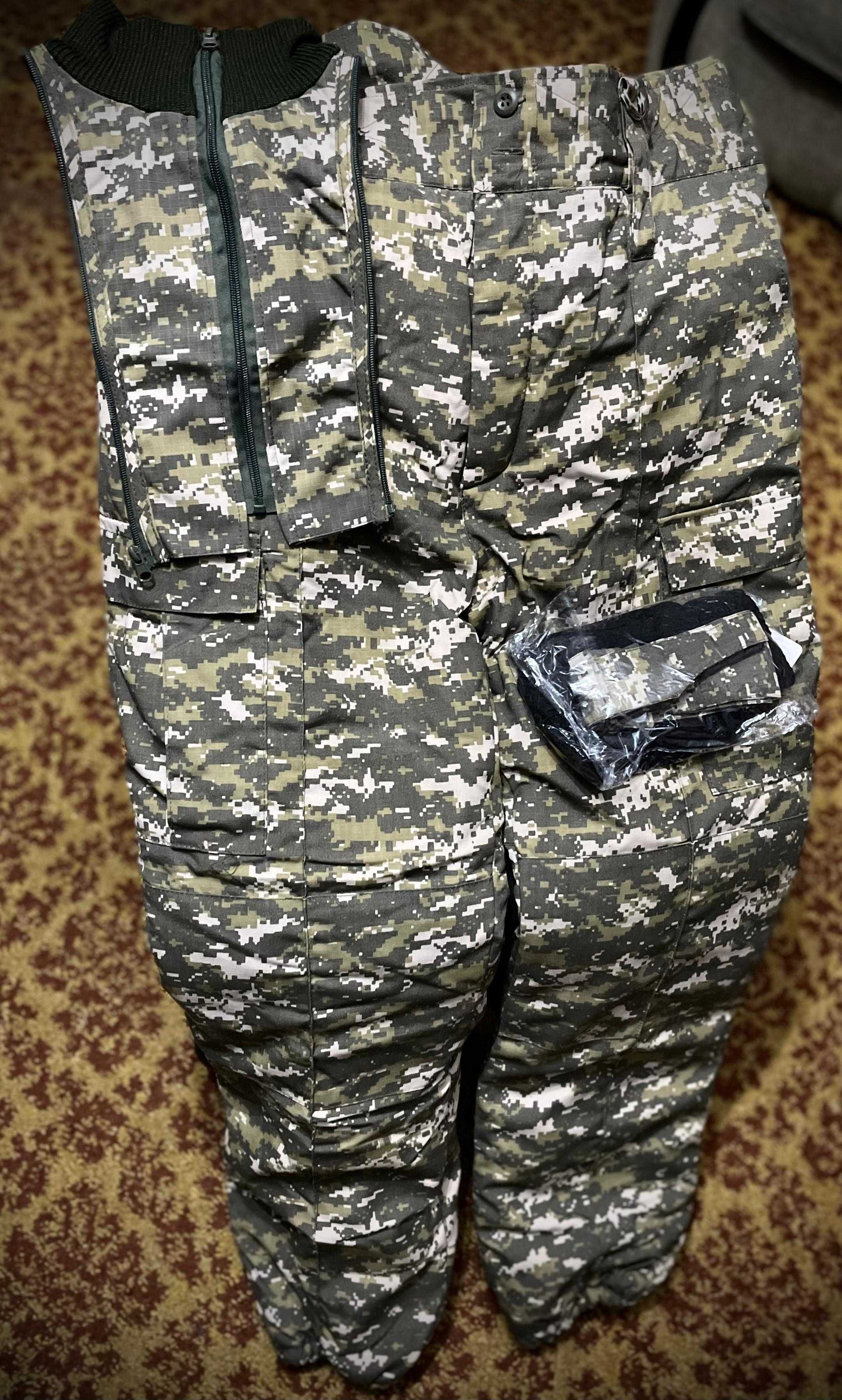 Зимняя утепленная военная форма (камуфляж) + берцы ( зимние )