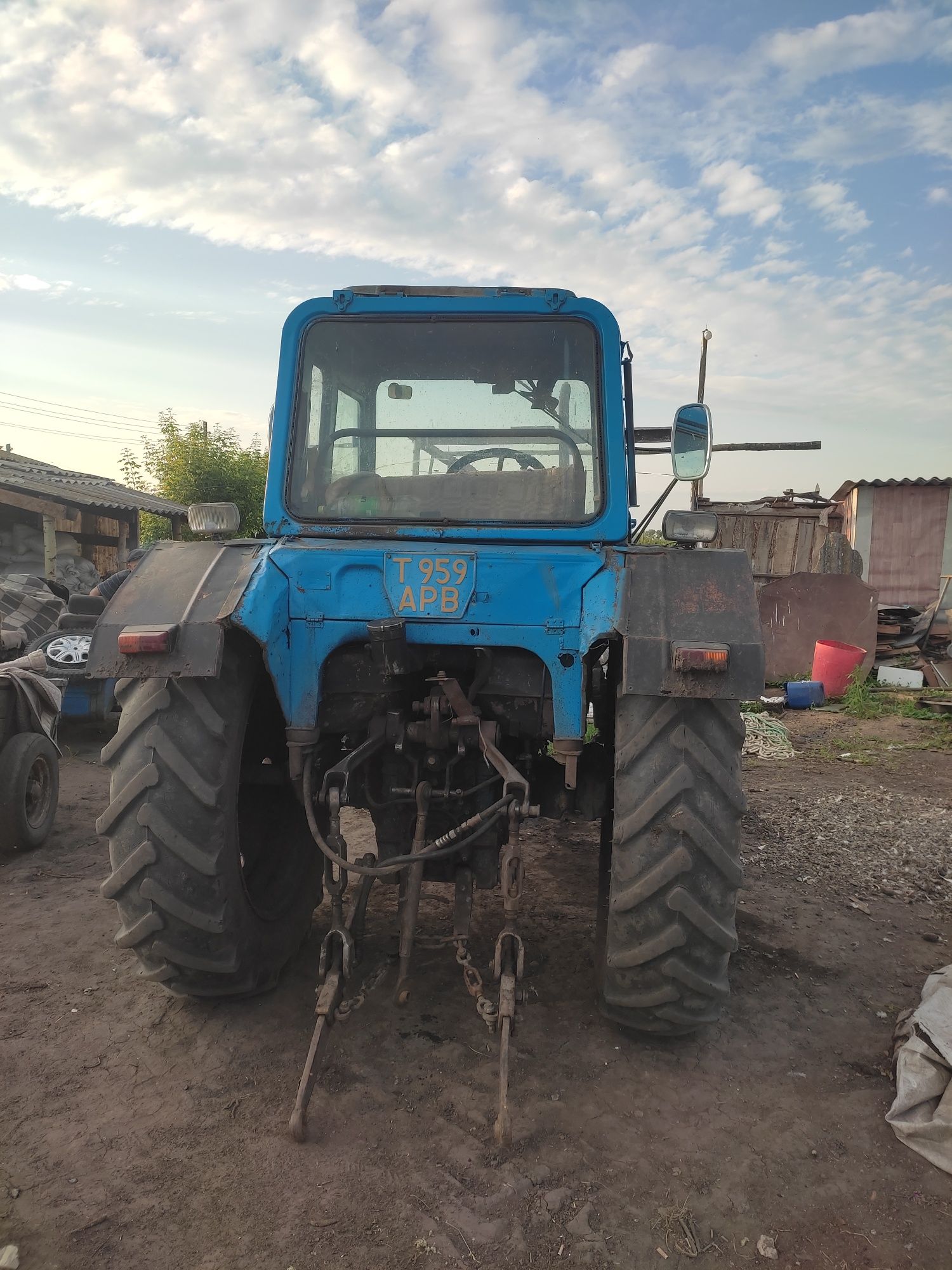 Продам трактор...