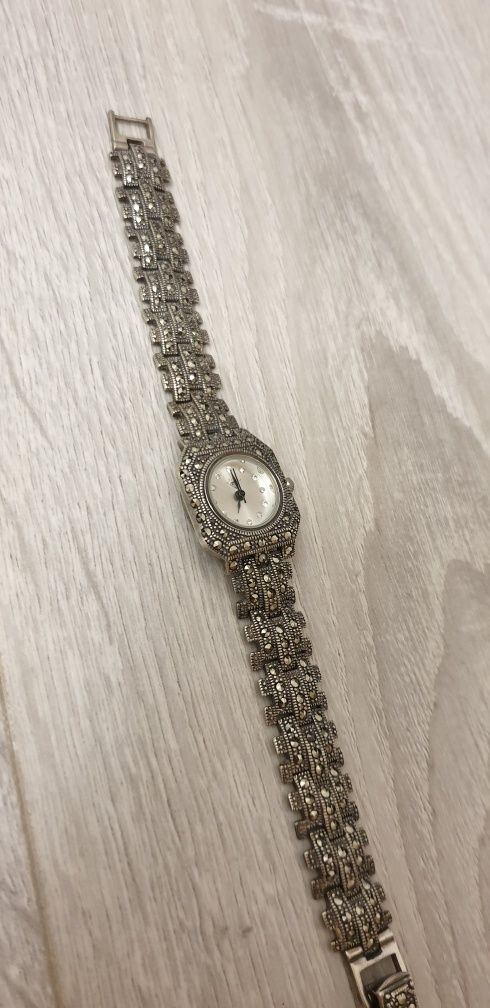 Часы серебряные  проба 925 женские