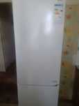 Холодильник Midea