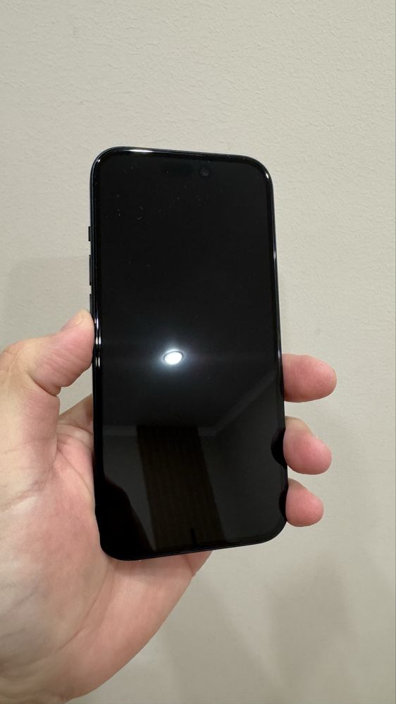 Iphone 15 черный ,Новый