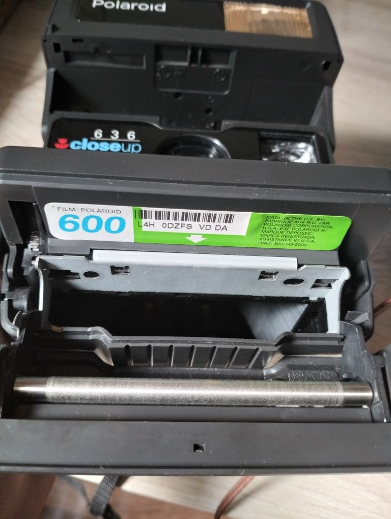 Продам Polaroid 636 Close Up