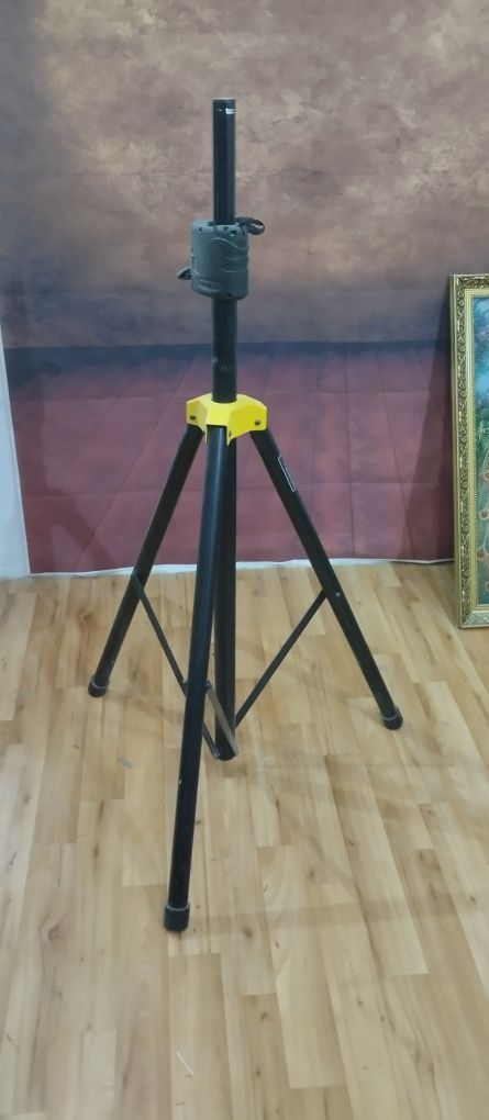 Детскую мебель, столешница, фотозона