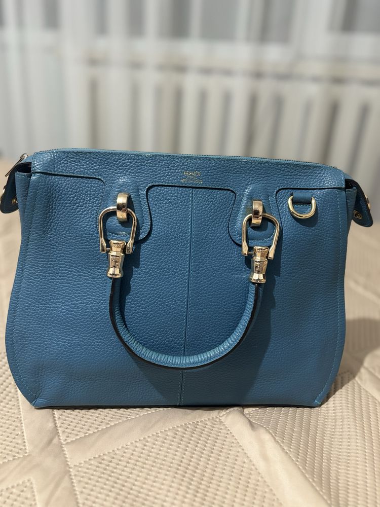 Кожаная сумка от Hermes