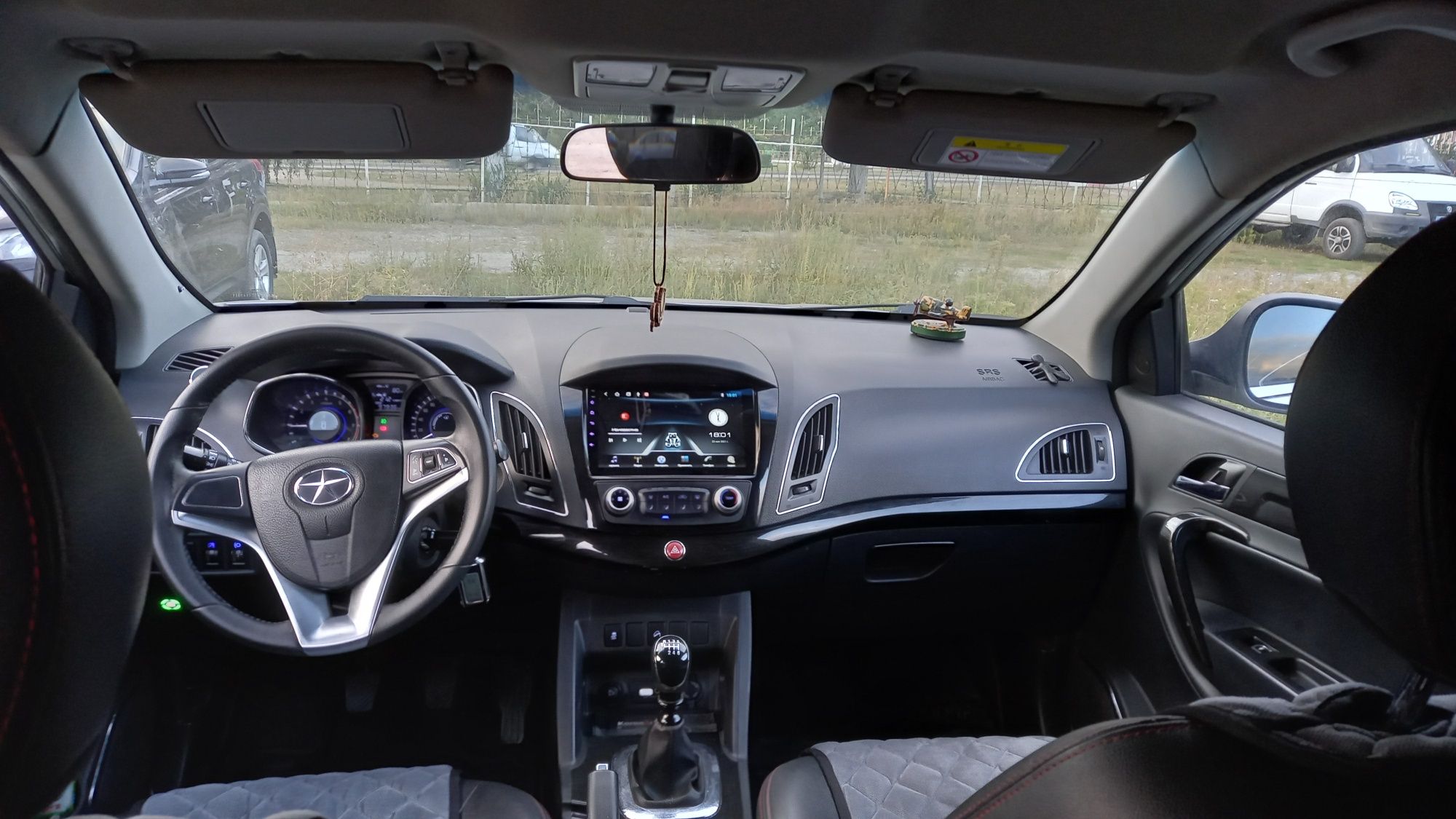 Продам JAC S5 в хорошем состоянии.