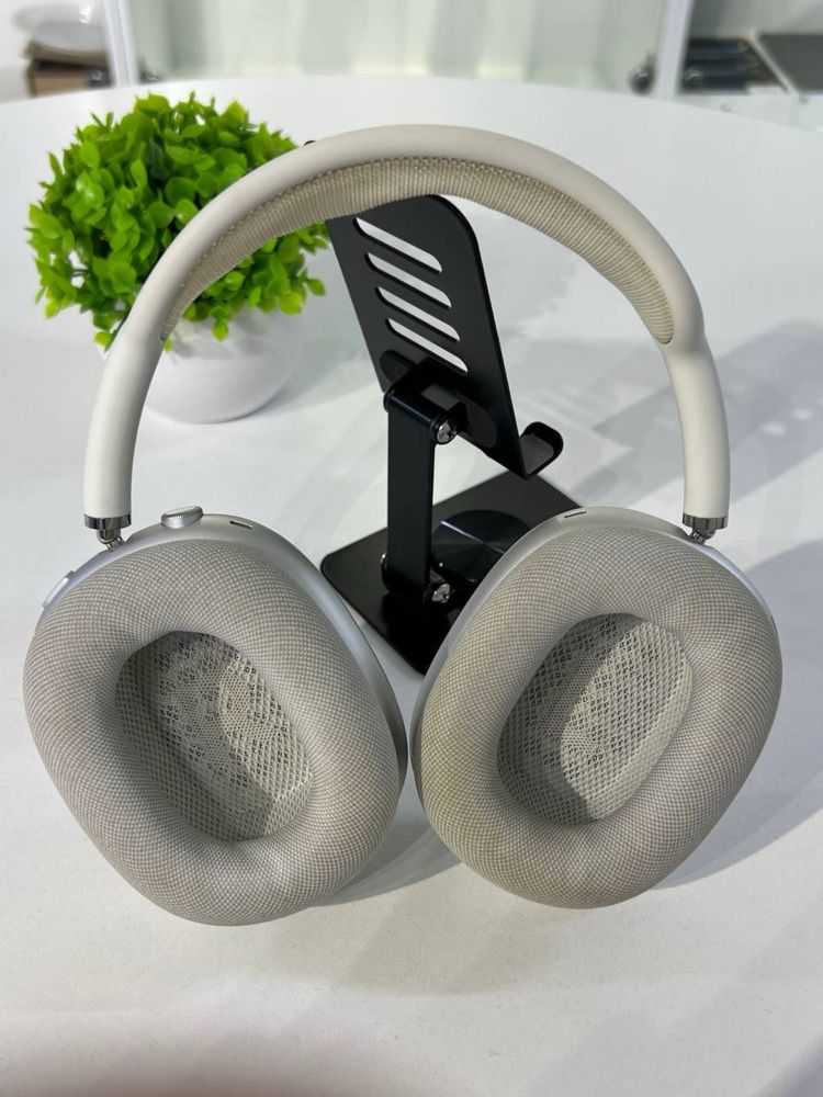 AirPods      Max