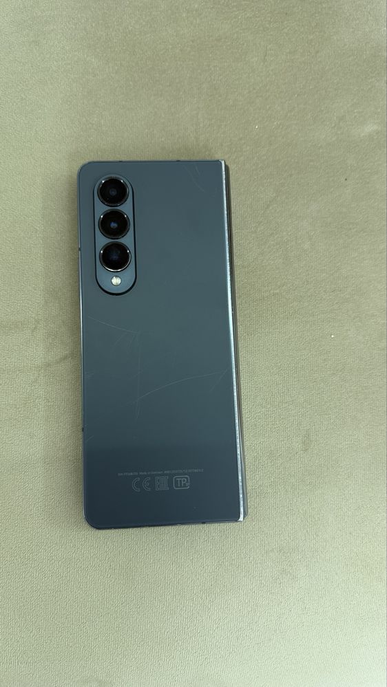 Samsung Z Fold 4 512GB/ Самсунг Z Fold4 512GB