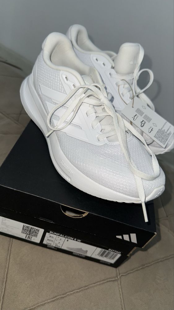 кроссовки Adidas Runfalcon