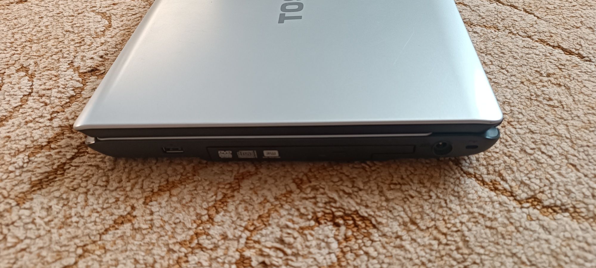 Продам ноутбук Toshiba