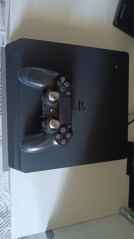 Ps 4 slim 1TD памяти