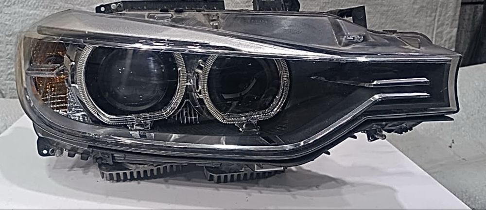 Фары БМВ F30 F31.