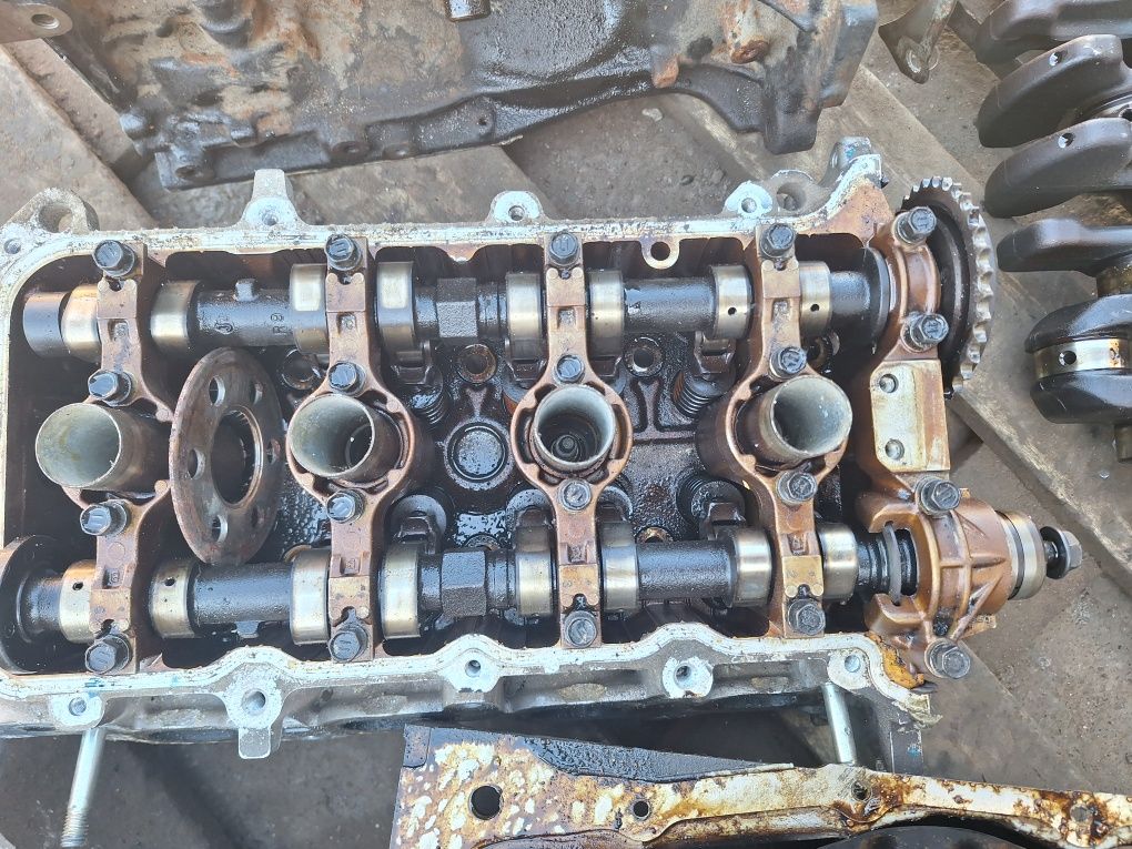Двигатель 2SZ-FE