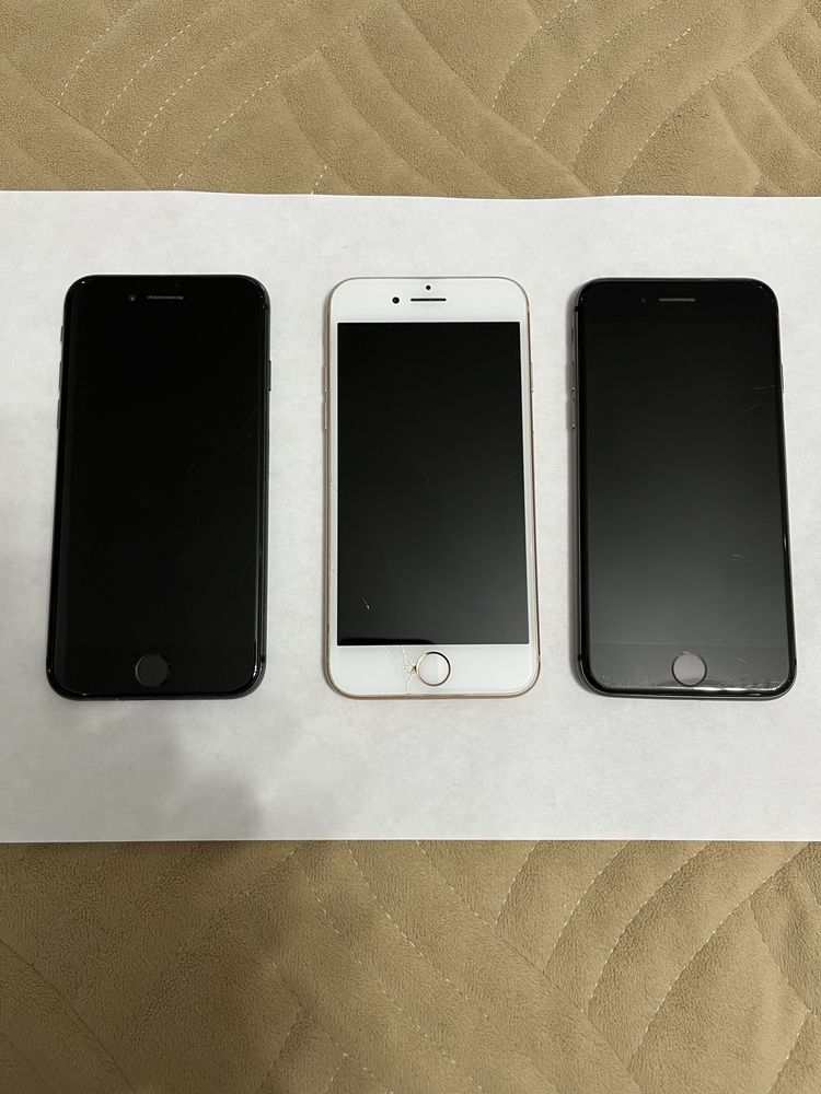 iPhone 8 64гб 3 штуки