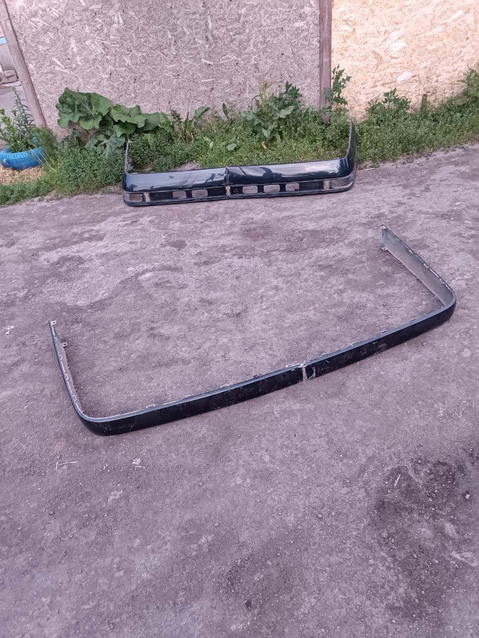 Задний бампер  w210 на лупарик