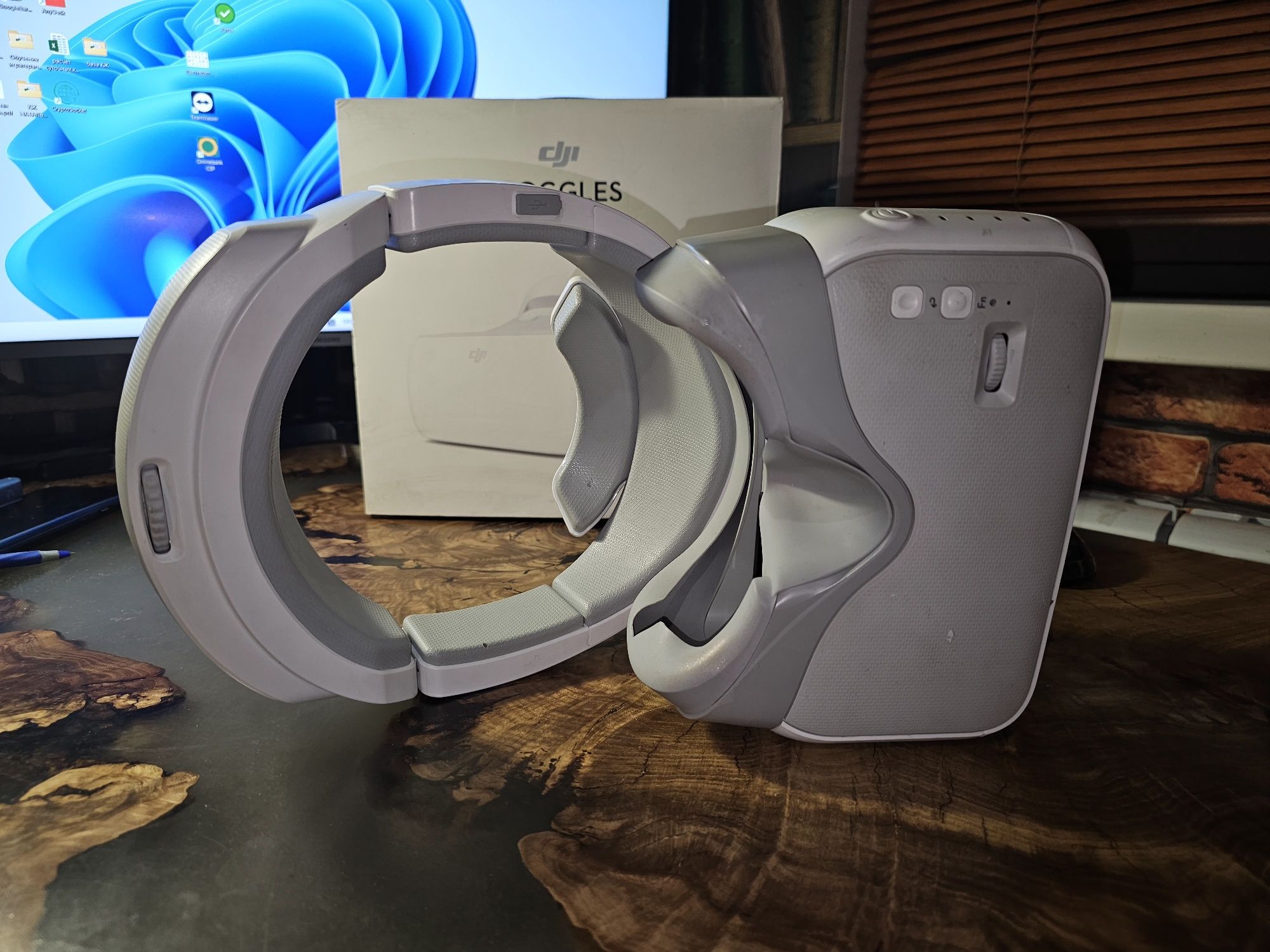 Продам очки DJI Goggles