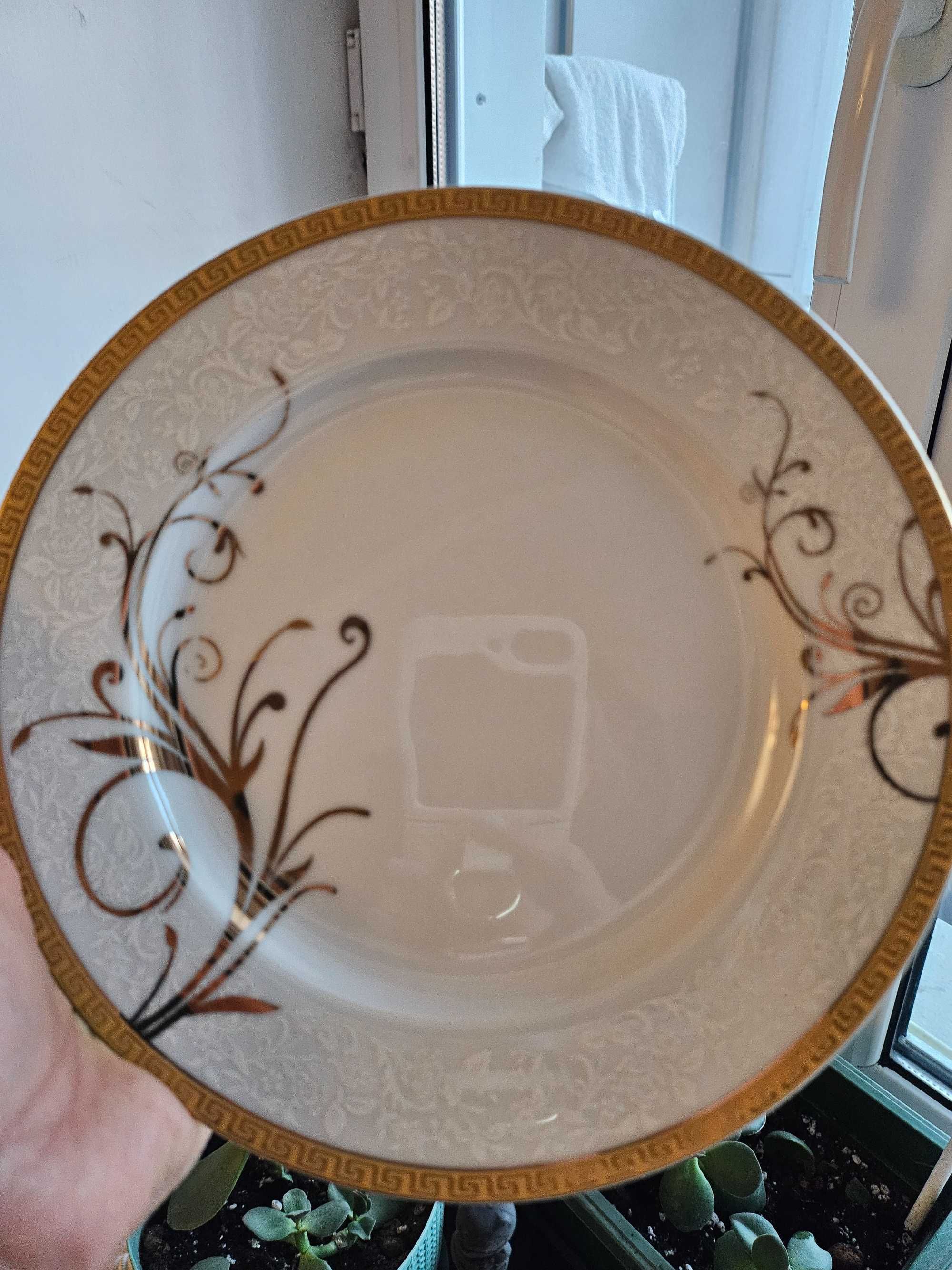 Продам б/у сервиз