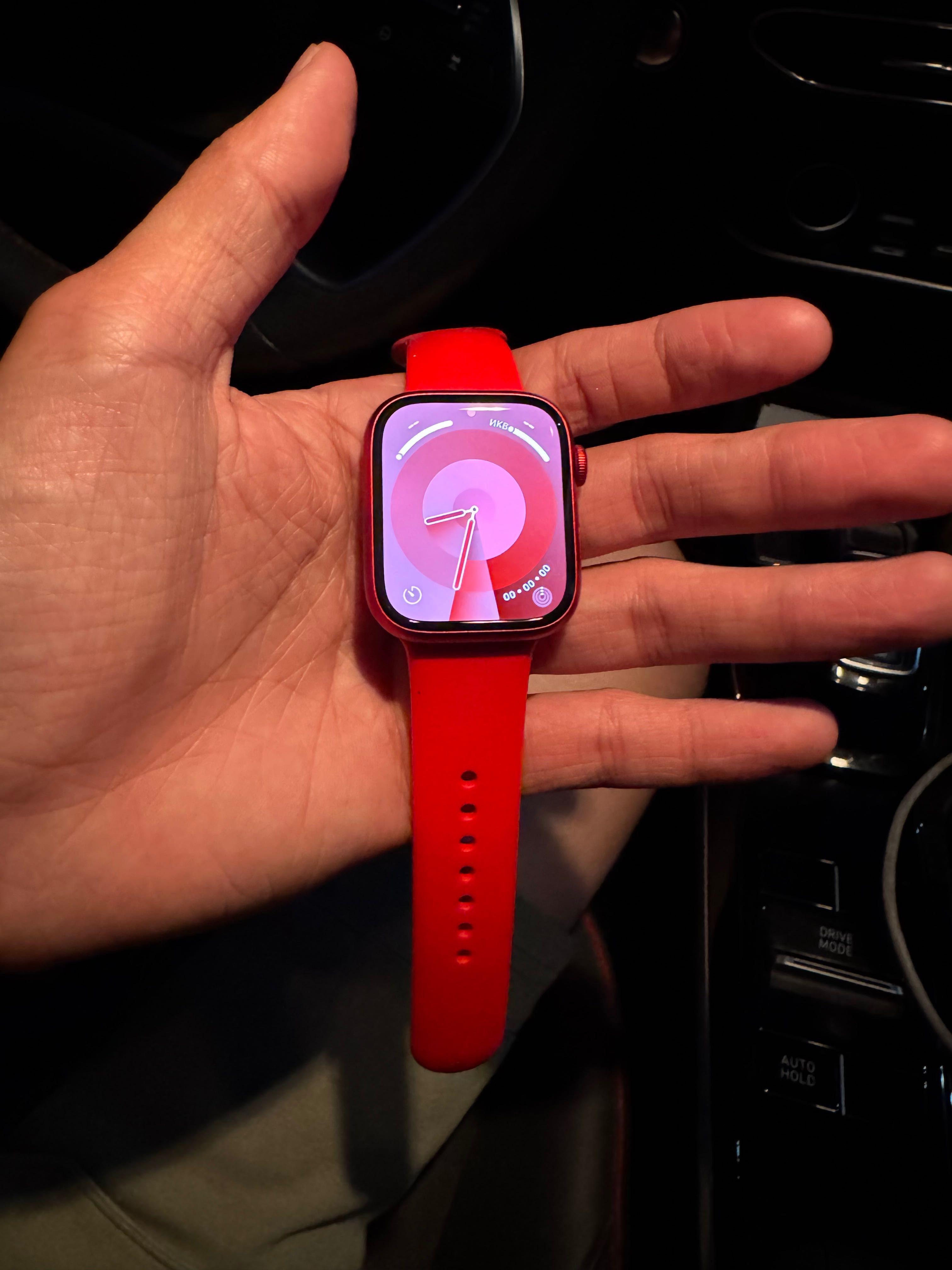 Продам Apple Watch 8 45 мм Product Red эпл вотч 8