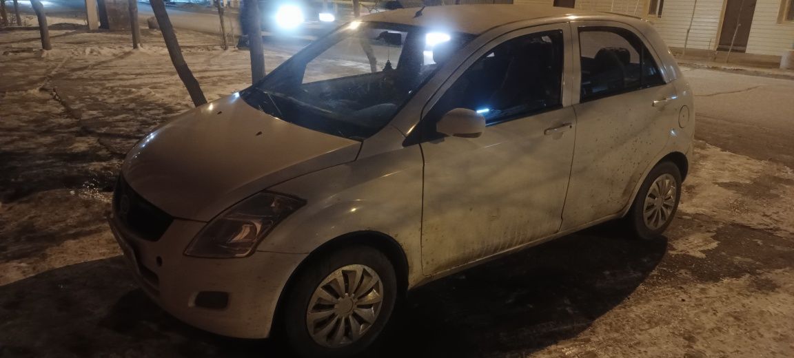 Срочно FAW V 2 авто в отличном состояний