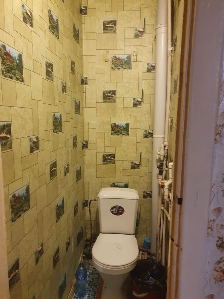 Продам 2 х ком квартиру