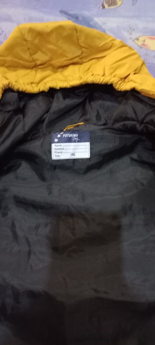Продам жилетку для мальчика
