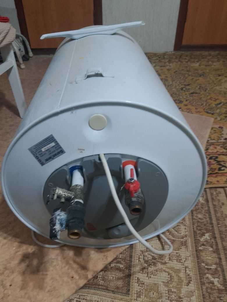 Бойлер работает харашо