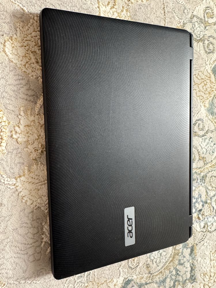 Ноутбук acer черный