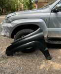Крыло переднее Toyota land cruiser Prado 120 lexus GX 470