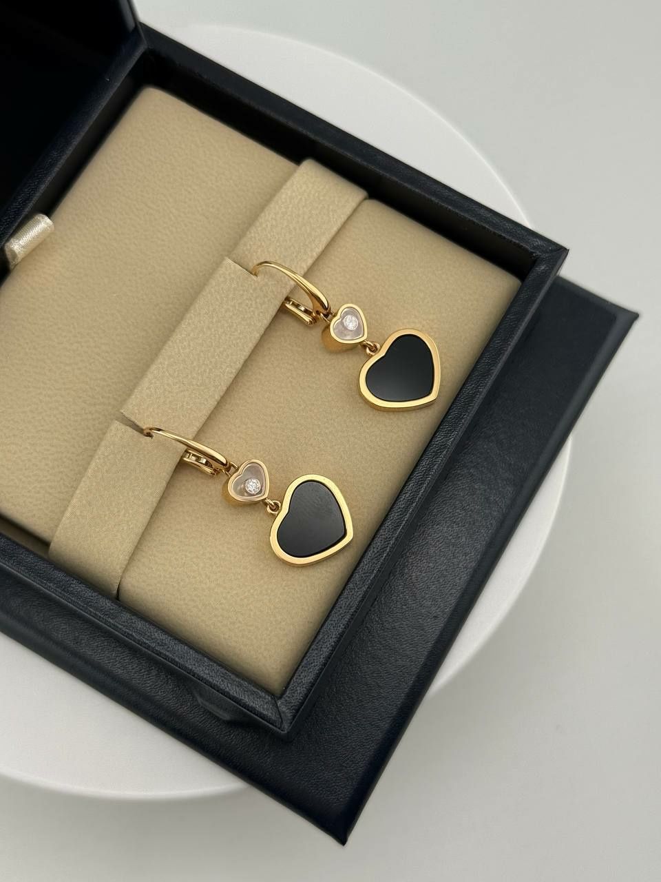 Продам серьги Chopard