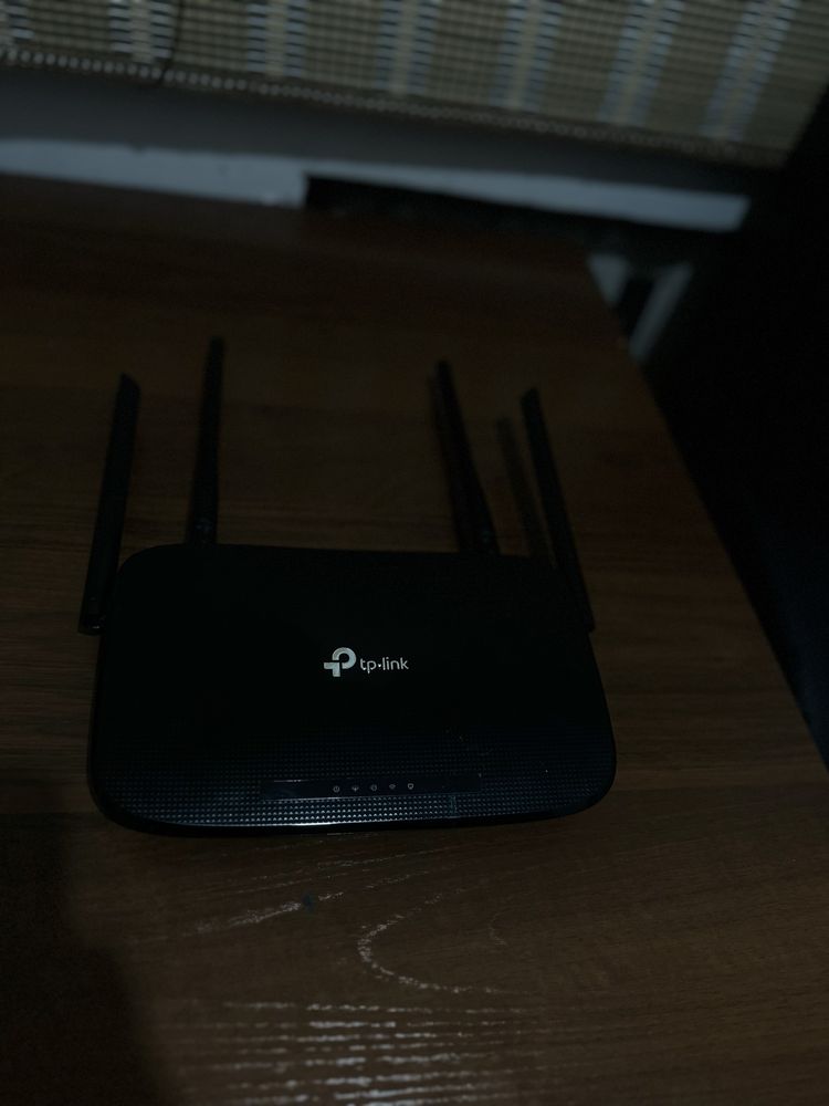 Wi-Fi роутер TP-LINK Archer VR300