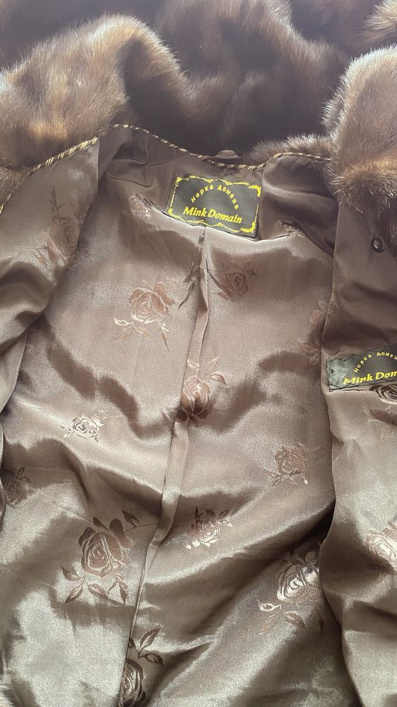 Продам норковую шубу