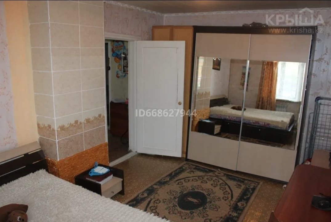 Продаю Спальный гарнитур.
