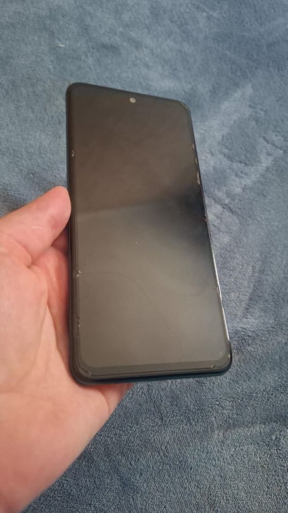 Продам телефон Huawei