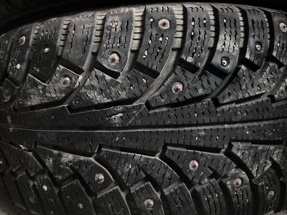 Шины 255/55R18 (4шт)