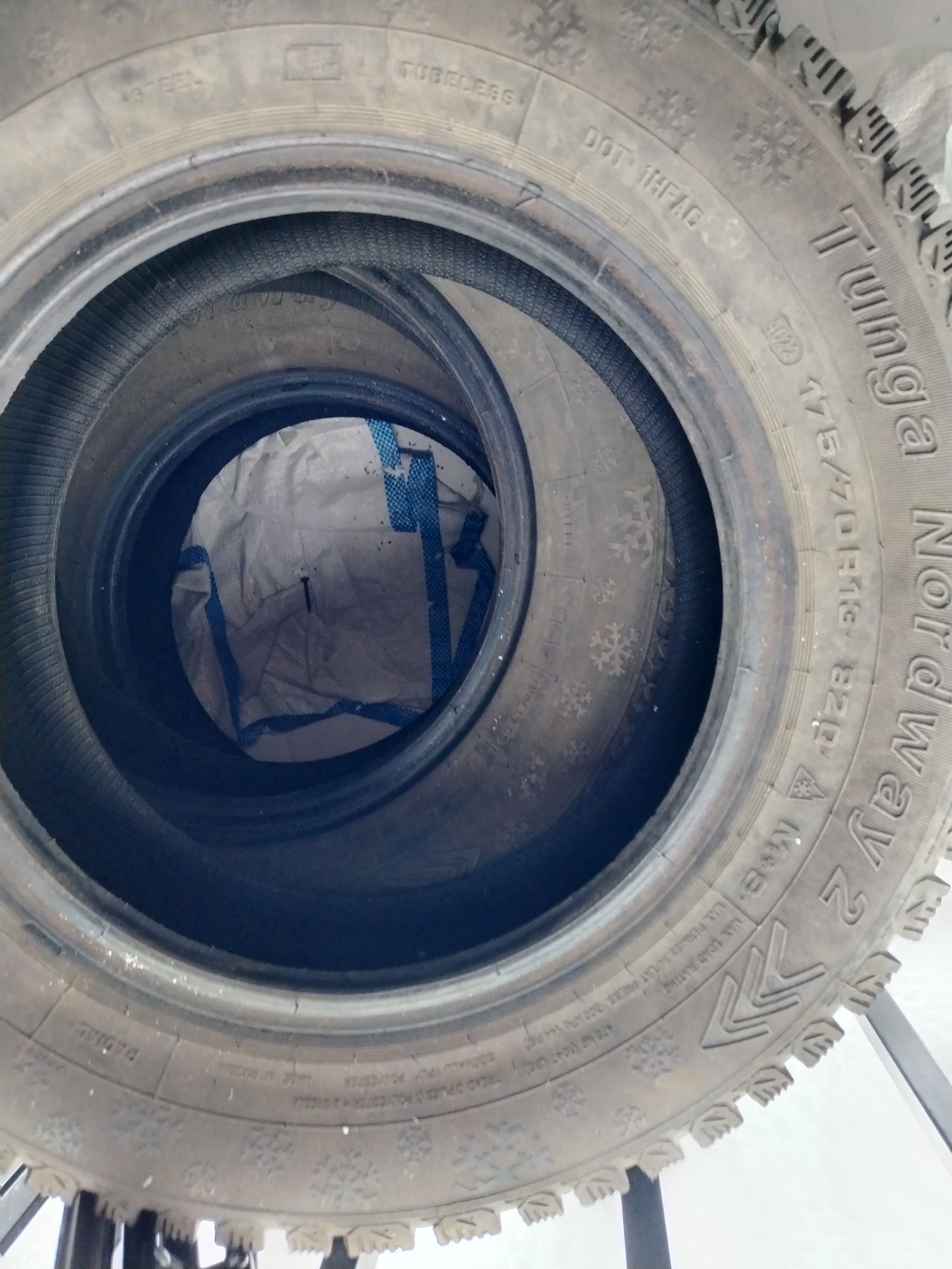 Шины 14R 175/70  3 штук все