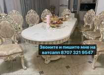Продам двух метровый кухоный стол