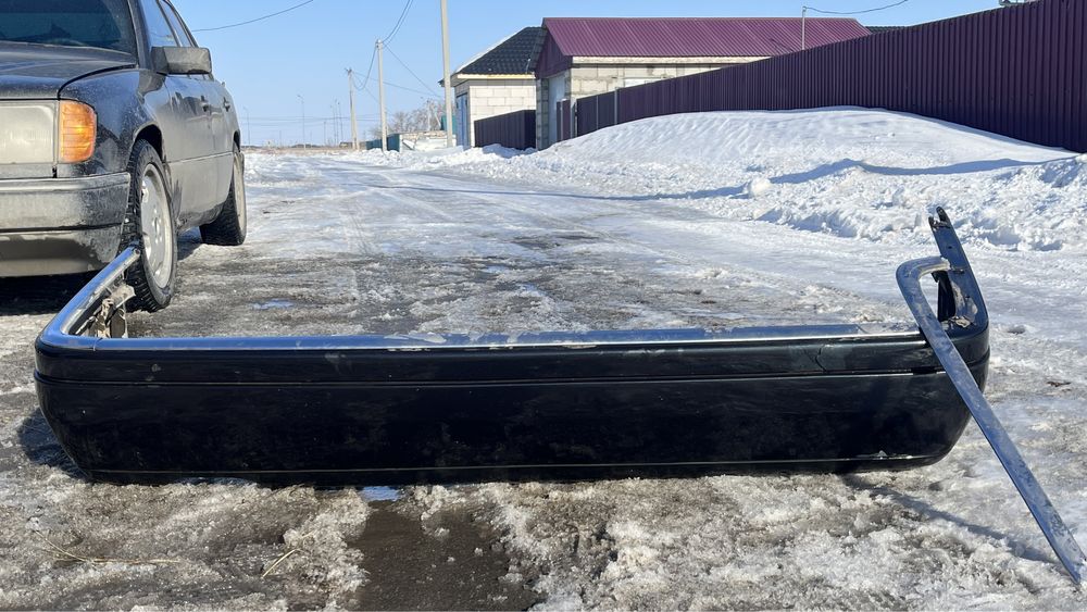 Продам задний бампер от w202 C180