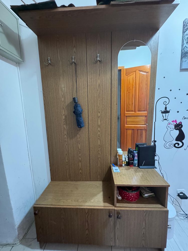 Продам прихожую. В хорошем состоянии