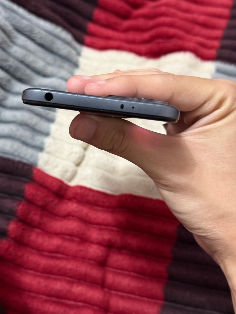 Продам/обмен Poco x5 256gb игровой телефон