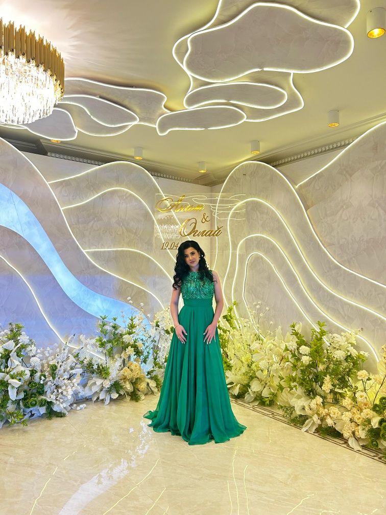 Вечернее платье Sherri Hill