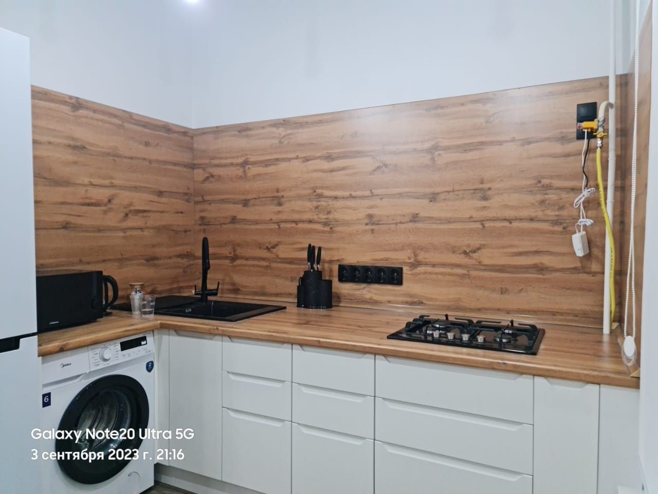 Продам 2-комнатную квартиру на берегу моря